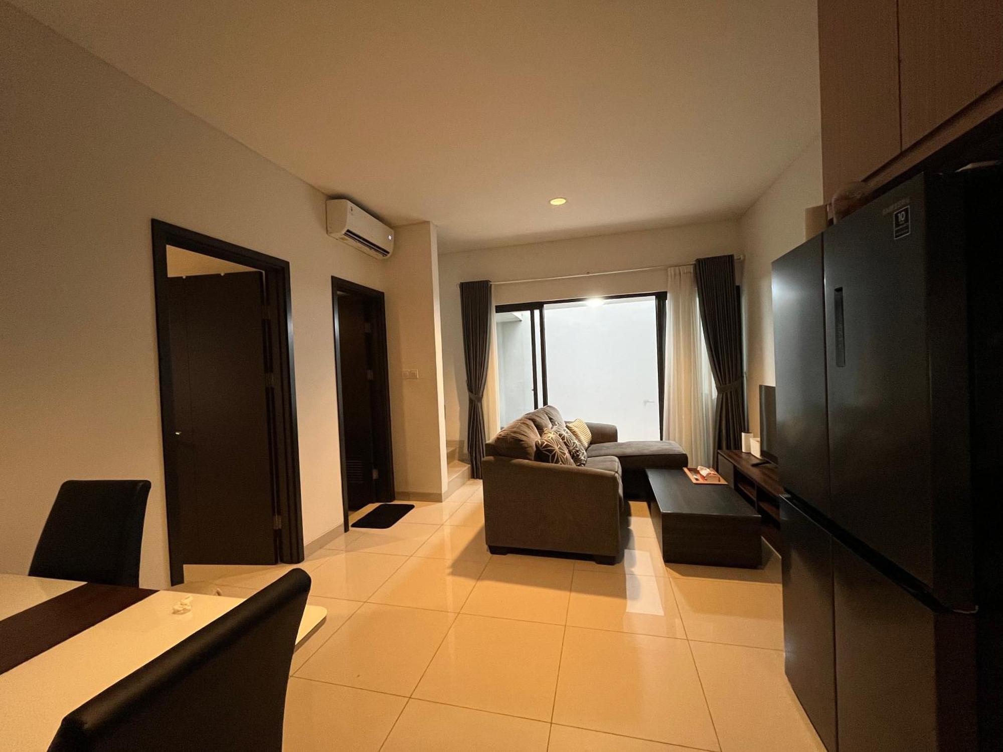 2 Floor Cozy House In Wisteria Jakarta Garden City Zewnętrze zdjęcie